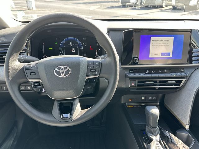 2025 Toyota Camry  7