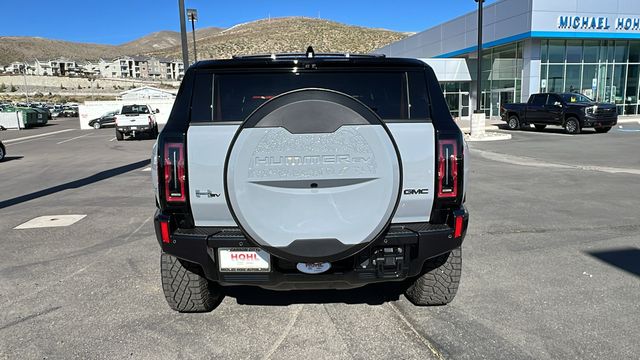 2024 GMC Hummer EV SUV 2X 4