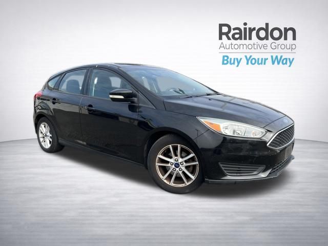 Tuxedo Black 2015 Ford Focus Hatchback Front-Wheel Drive 6-Speed Automatic