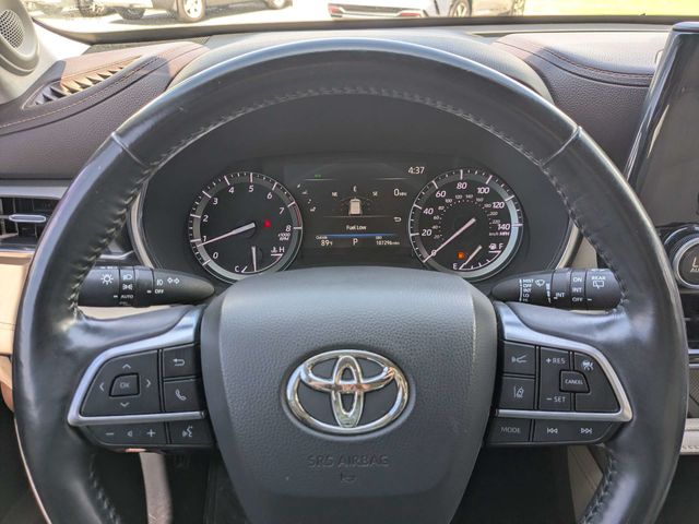 Used 2020 Toyota Highlander SUV