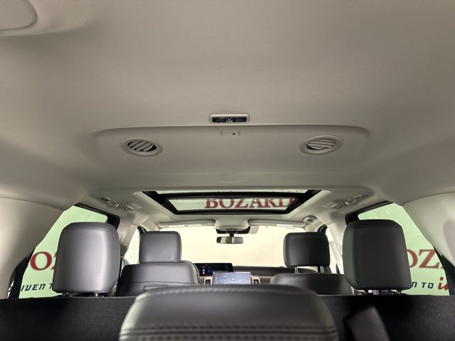 2025 Space Silver Metallic Ford Expedition Max 4X4 SUV