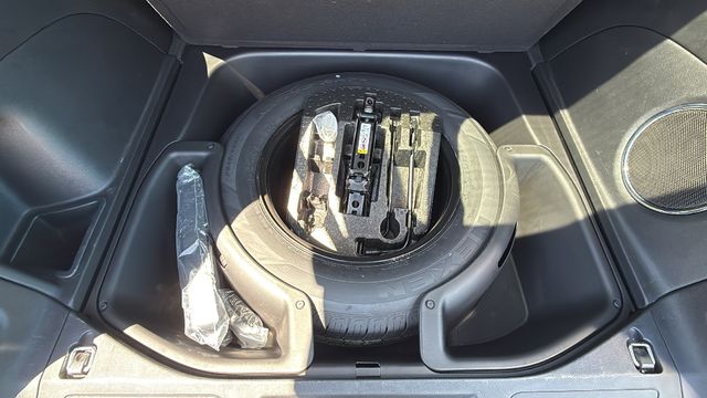 used 2022 Jeep Grand Cherokee WK car, priced at $27,998