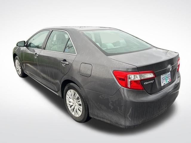 2012 Toyota Camry SE 6