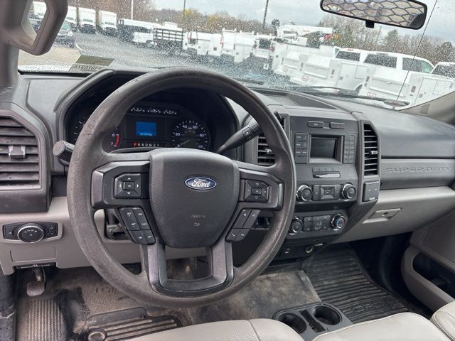 2019 Ford F-350SD XL photo