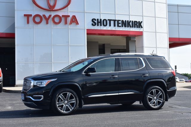 2019 GMC Acadia Denali AWD's photo