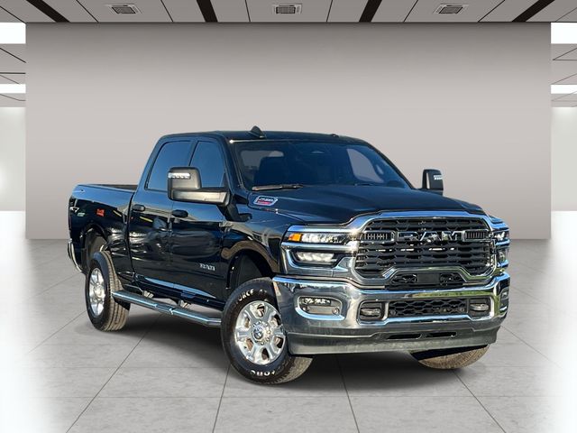 Diamond Black Crystal Pearlcoat 2026 RAM 2500 Big Horn Crew Cab 4WD Pickup Truck Four-Wheel Drive 8-Speed Automatic