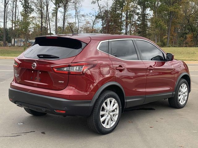 2021 Nissan Rogue Sport S 10