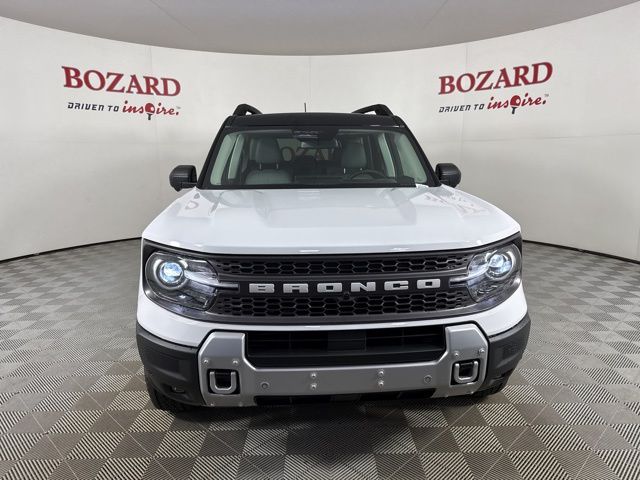 2025 Oxford White Ford Bronco Sport Badlands 4X4 SUV