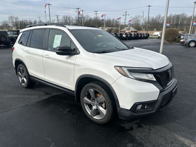 Used 2019  Honda Touring image 11