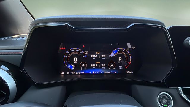 Used 2024 Gray Chevrolet Z71 image 15