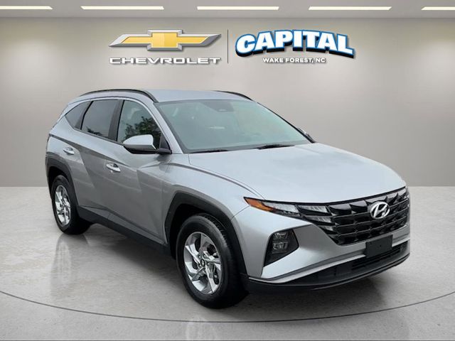 Used 2024 Silver Hyundai SEL image 7