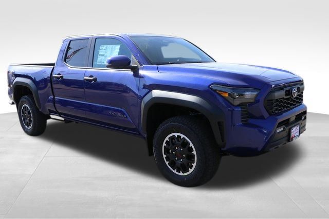 2024 Toyota Tacoma TRD Off-Road 16