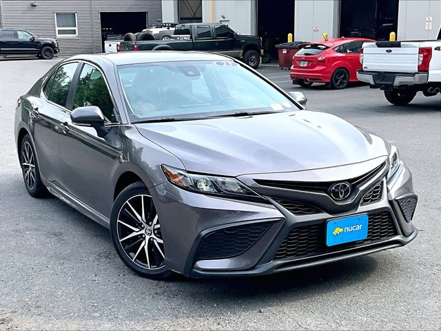 Predawn Gray Mica 2023 Toyota Camry Sedan Front-Wheel Drive 8-Speed Automatic