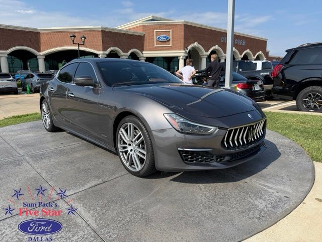 Undefined 2018 Maserati Ghibli Sedan Rear-Wheel Drive 8-Speed Automatic