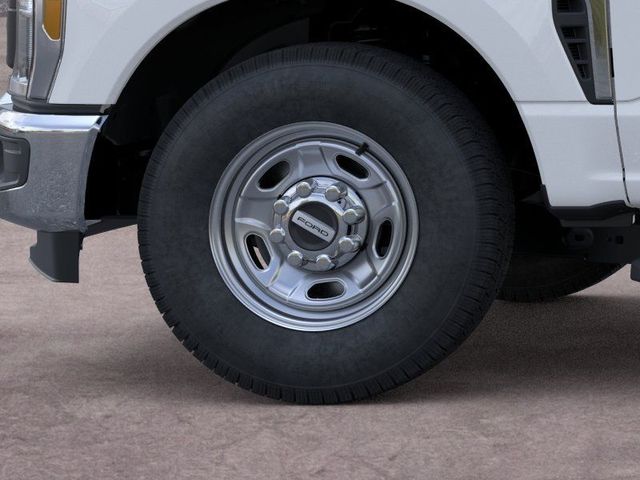 New 2026 Oxford White Ford F-250® XL image 19