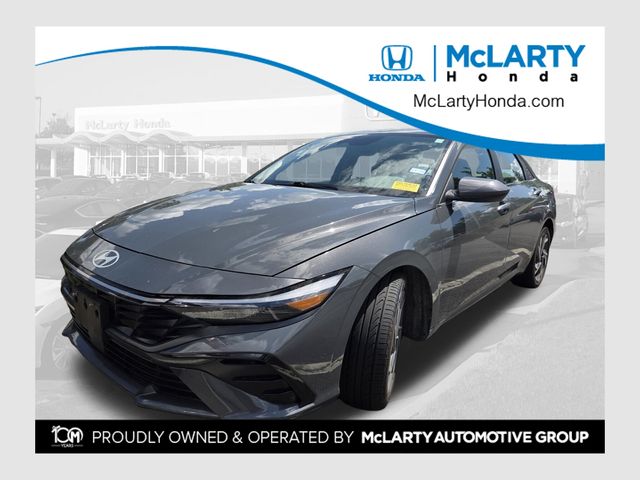 Ecotronic Gray 2025 Hyundai Elantra Sedan Front-Wheel Drive Continuously Variable Transmission