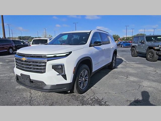 2025 Chevrolet Traverse FWD LT