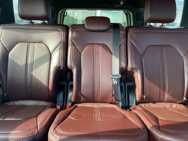 2023 Ford Expedition Max Limited photo