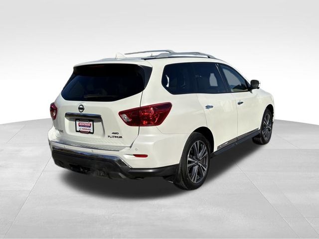 2020 Nissan Pathfinder Platinum 23