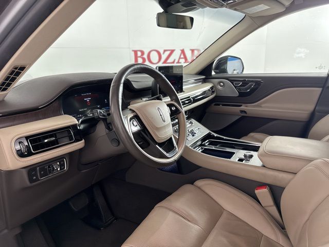2022 Radiance Lincoln Aviator Plug-In Hybrid Grand Touring AWD SUV
