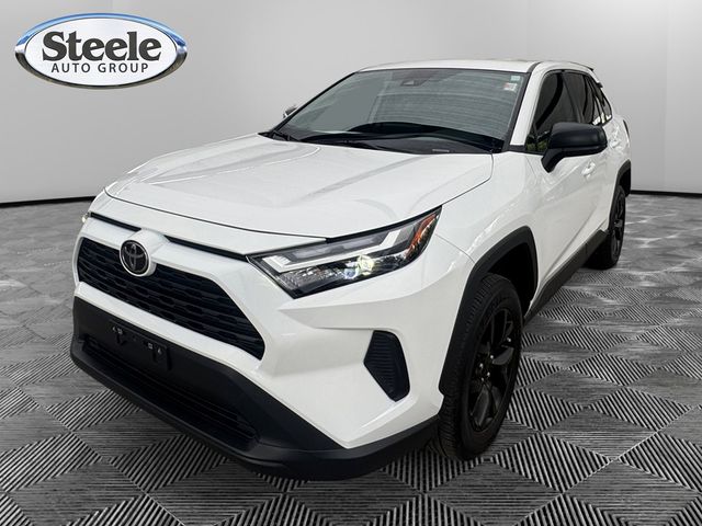 White 2025 Toyota RAV4 LE FWD SUV / Crossover Front-Wheel Drive 8-Speed Automatic