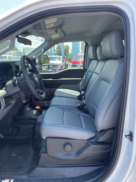 2025 Ford F-350 Super Duty XL