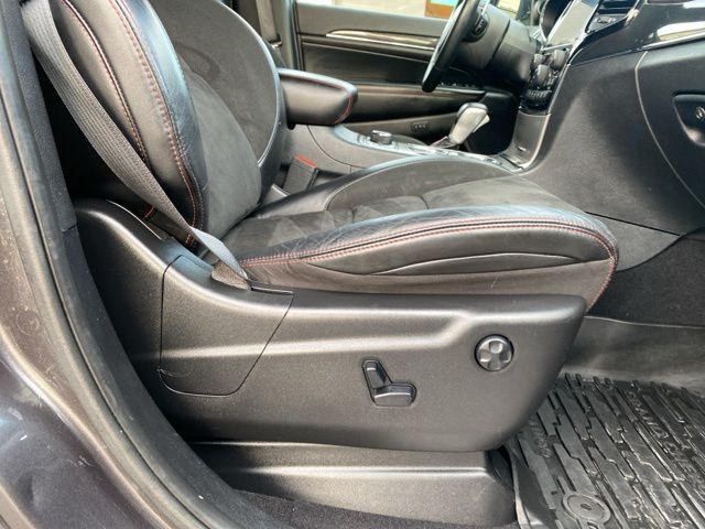 Used Car 2019 Jeep Grand Cherokee  Trailhawk For Sale Under $20,000 In San Antonio, Texas