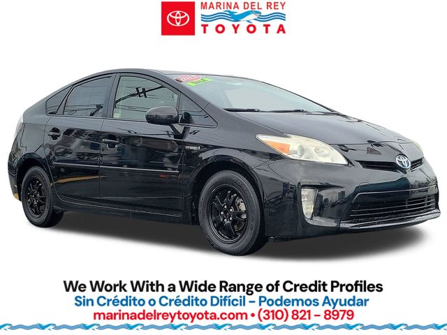 2013 Toyota Prius Three's photo