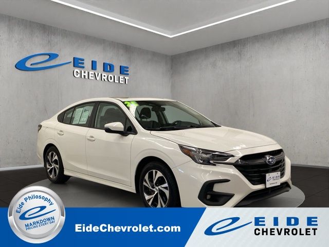Crystal White Pearl 2025 Subaru Legacy Sedan All-Wheel Drive Continuously Variable Transmission