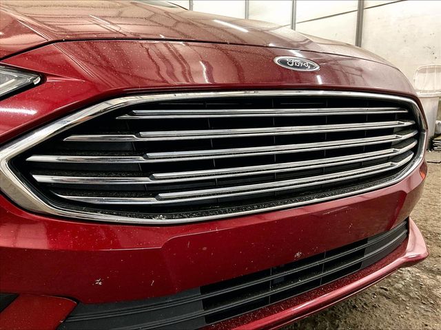 2018 Ford Fusion SE Red at Grove City Ford