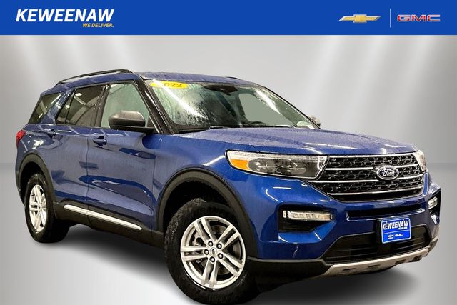 2022 Ford Explorer XLT AWD