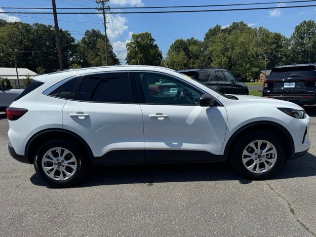 Used 2024 White Ford Active image 10