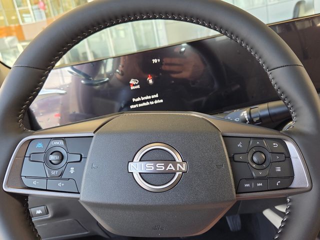 New 2026 White Nissan SL image 22