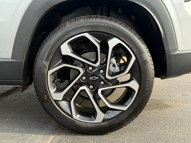 new 2026 Chevrolet Trax car, priced at $27,030