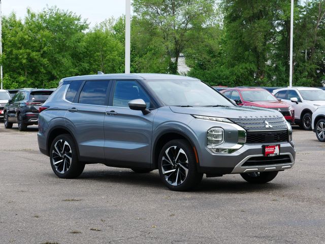 Mercury Gray Metallic 2024 Mitsubishi Outlander SE S-AWC SUV / Crossover All-Wheel Drive Continuously Variable Transmission