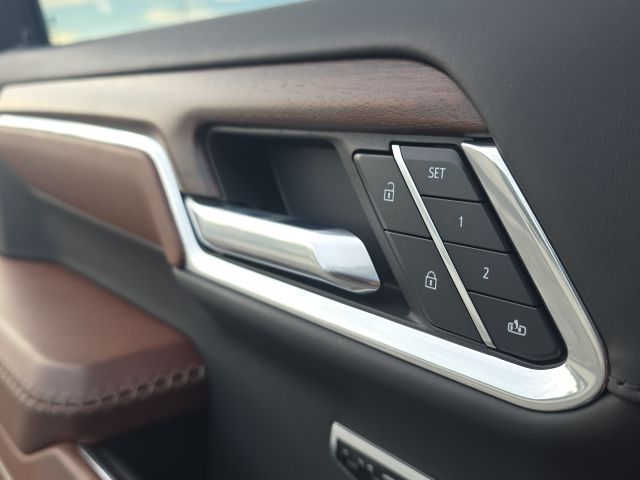 Photo of 2024 GMC Sierra 1500 Denali Ultimate in Dallas, GA - 24,  2024 GMC Sierra 1500 Denali Ultimate:43359A