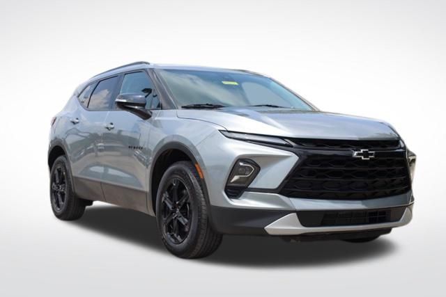 Sterling Gray Metallic 2023 Chevrolet Blazer SUV / Crossover Front-Wheel Drive 9-Speed Automatic Overdrive