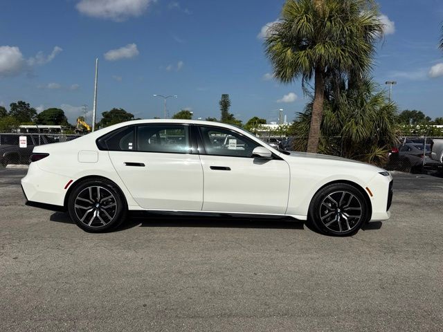 2025 BMW 740i - $67,988