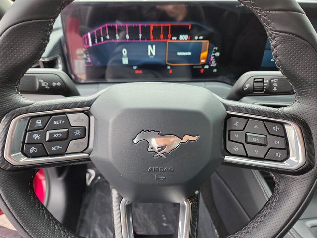 2025 Ford Mustang GT Premium Convertible - Photo 11
