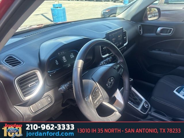 Used Car 2023 Hyundai Venue  Sel For Sale Under $20,000 In San Antonio, Texas