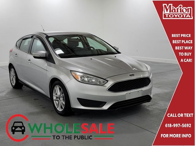  2016 Ford Focus SE Hatchback   