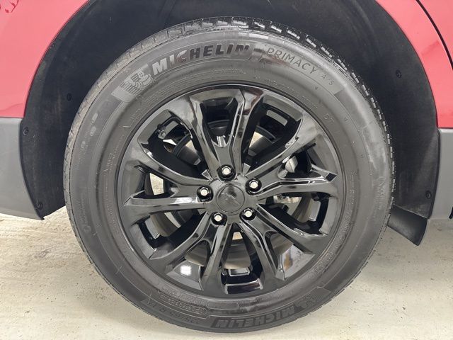 used 2021 Chevrolet Equinox car, priced at $18,988