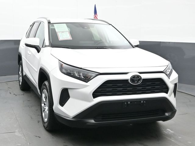 2021 Toyota RAV4 LE 10