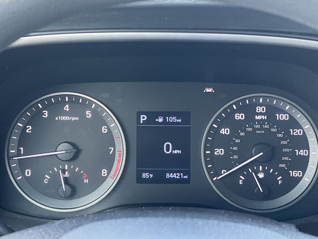 Used 2019 White Hyundai Sport image 26
