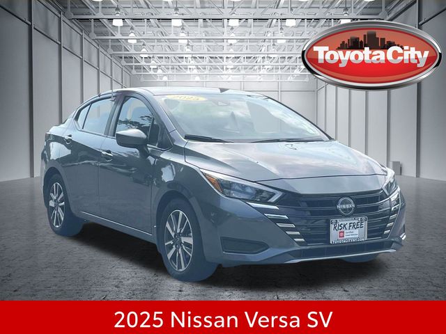 Gray (Gun Metallic) 2025 Nissan Versa Sedan Front-Wheel Drive Continuously Variable Transmission