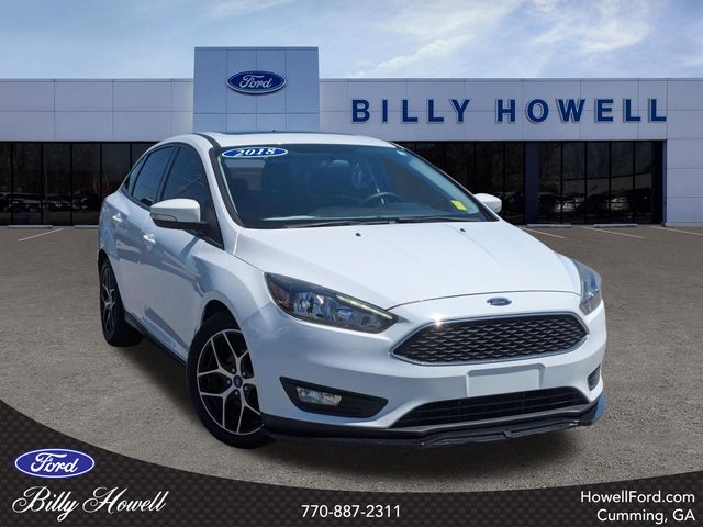 2018 Ford Focus Sedan SEL's photo