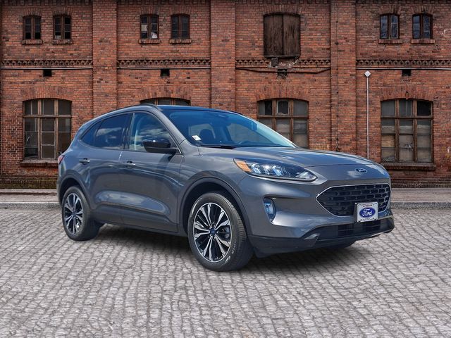 Gray Metallic 2022 Ford Escape SUV / Crossover All-Wheel Drive 8-Speed Automatic