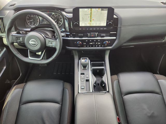 Used 2025 Nissan Pathfinder SUV