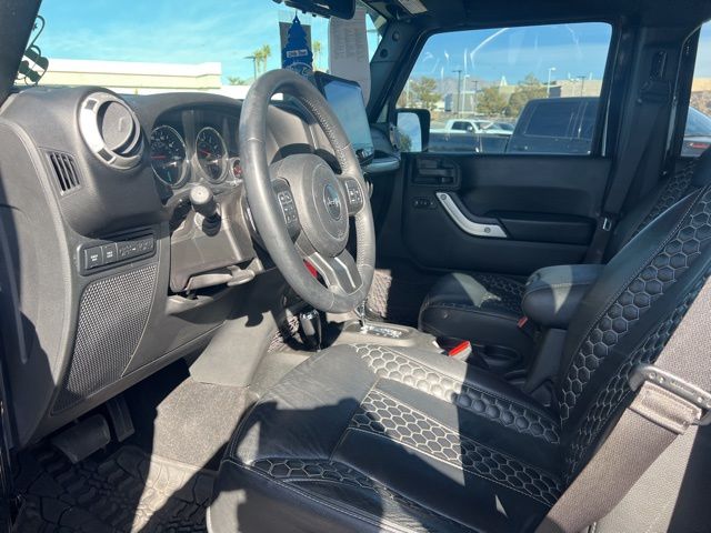 2017 Jeep Wrangler Unlimited Rubicon 12