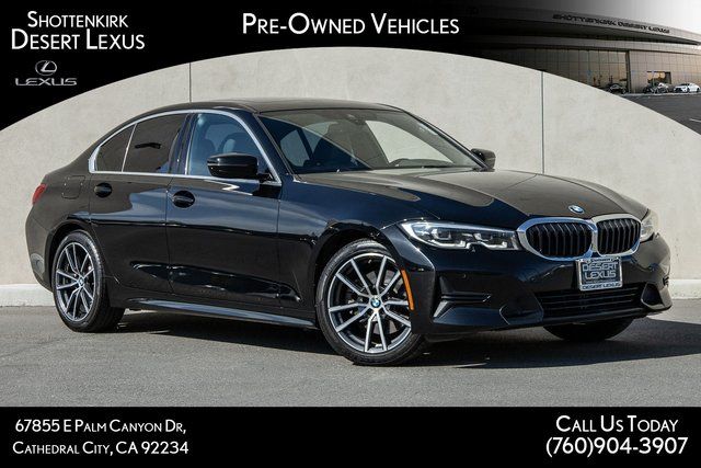 2021 BMW 3-Series 330i photo